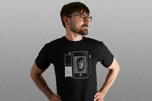 Black Love Notes to Newton Shirt